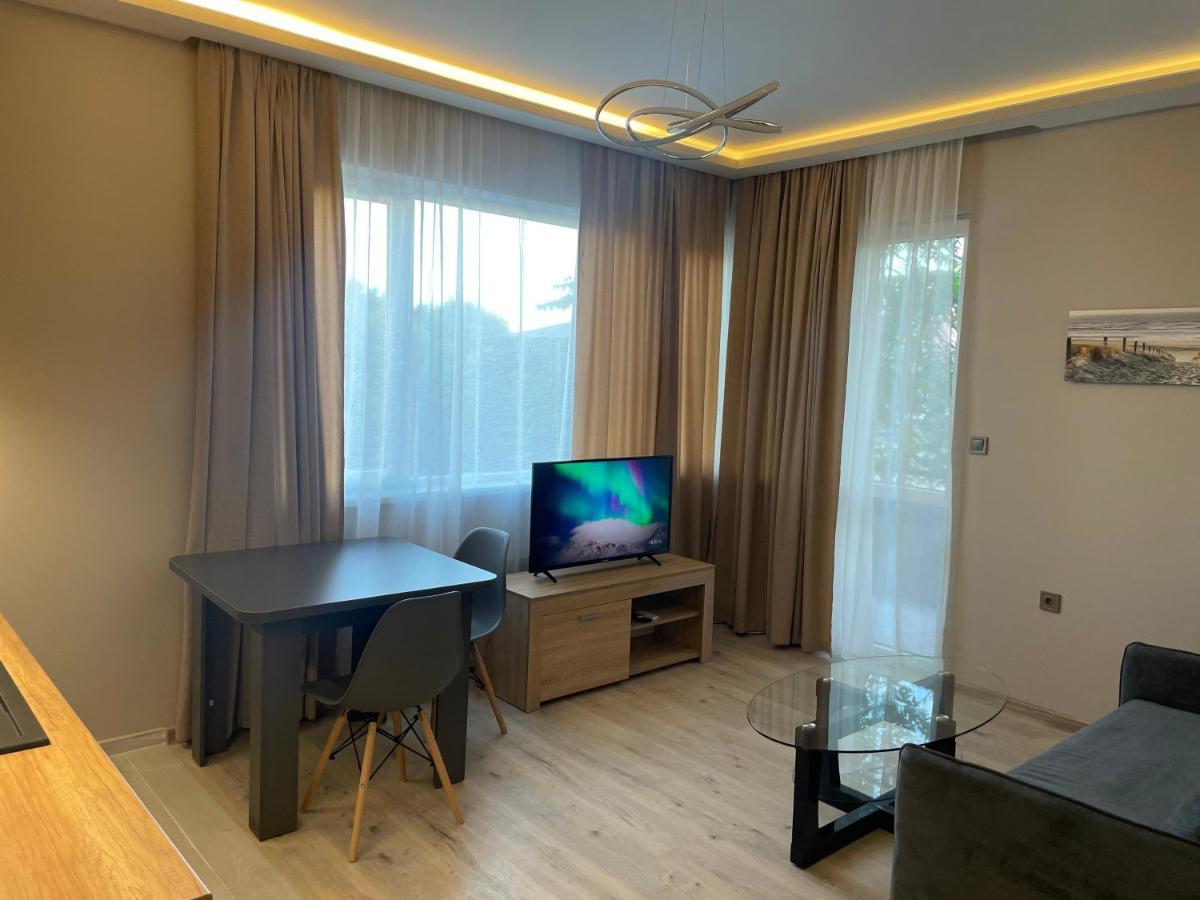 City Center Apartment 2 Варна Экстерьер фото